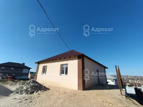 Дом в Волгоградская область, Волгоград пос. Верхняя Ельшанка, ул. ...