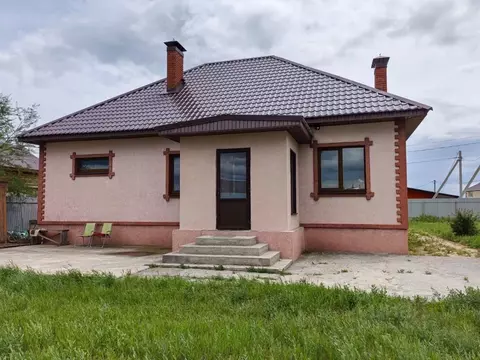 Дом в Самарская область, Красноярский район, Светлое Поле с/пос, д. ...