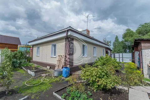 Дом в Алтайский край, Барнаул ул. Георгия Исакова, 89 (52 м)