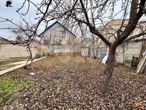 Участок в Волгоградская область, Волгоград Костромской пер. (3.5 сот.)