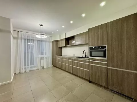 2-к кв. Санкт-Петербург Пулковская ул., 8к1 (73.7 м)