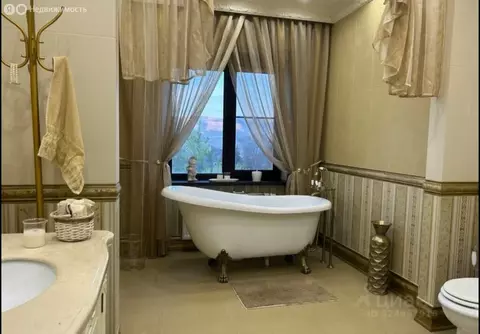 Дом в Новороссийск, Ломоносовская улица (460 м)