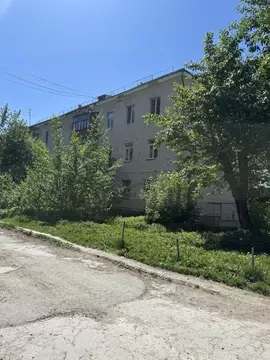 Студия Свердловская область, Екатеринбург ул. Гурзуфская, 15А (15.9 м)
