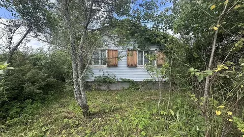 Дом в Ленинградская область, Волосовский район, Бегуницкое с/пос, д. ...