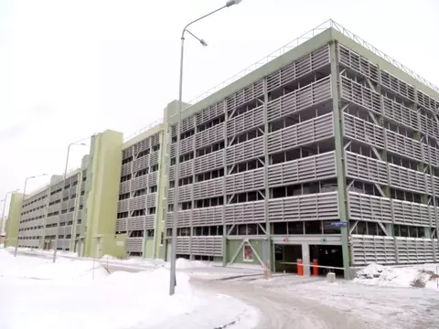 Гараж в Москва 16-я Парковая ул. (17 м)