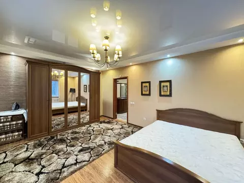 2-к кв. Тюменская область, Тюмень Мельничная ул., 8 (67.0 м)