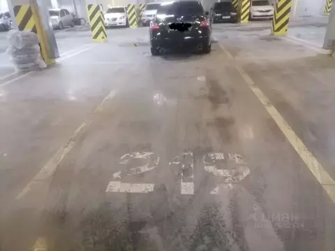 Гараж в Тюменская область, Тюмень проезд Ледниковый, 2 (13 м)