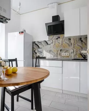 Студия Астраханская область, Астрахань ул. Савушкина, 6Ж (40.0 м)