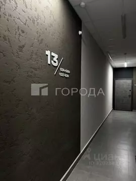 2-к кв. Алтайский край, Барнаул просп. Строителей, 18к1 (70.4 м)