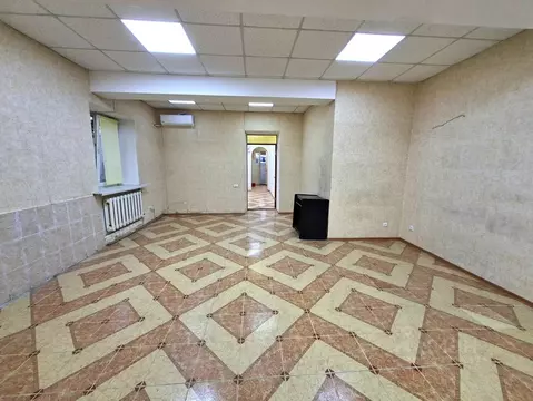 Помещение свободного назначения в Севастополь ул. Героев Севастополя, ...