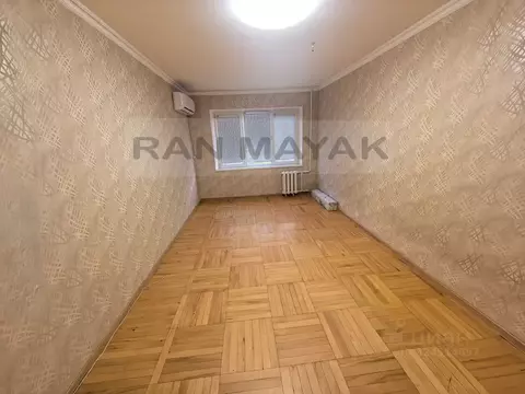 2-к кв. Адыгея, Майкоп Депутатская ул., 2 (52.1 м)