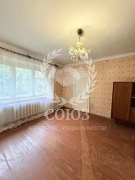 2-к кв. Калужская область, Калуга ул. Космонавта Комарова, 43 (34.4 м)