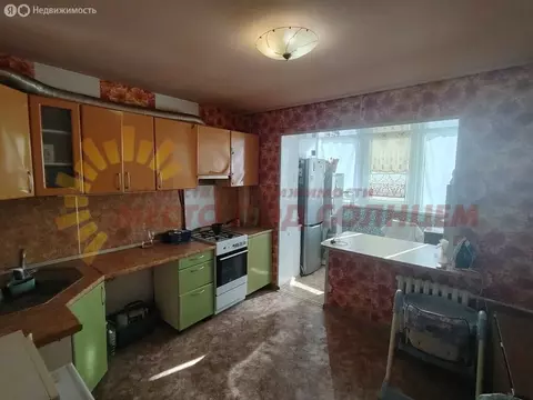 2-комнатная квартира: Ейск, Красная улица, 53/3 (64 м)