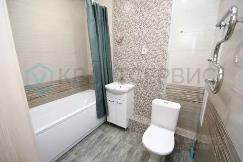 1-к кв. Омская область, Омск бул. М.М. Кузьмина, 13 (35.0 м)