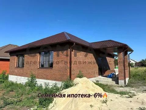 Дом в Белгородская область, Корочанский район, Мелиховское с/пос, с. ...