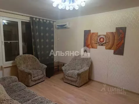 3-к кв. Ростовская область, Волгодонск просп. Строителей, 27 (60.4 м)