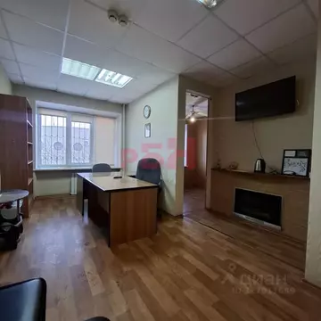 Помещение свободного назначения в Омская область, Омск ул. 8 Марта, 4 ...