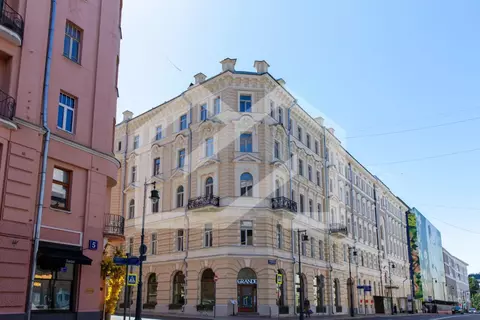 Торговая площадь в Москва ул. Остоженка, 7С1 (163 м)