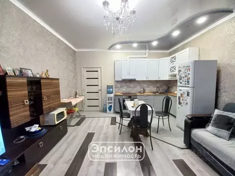 1-к кв. Курская область, Курск просп. Вячеслава Клыкова, 16 (45.6 м)