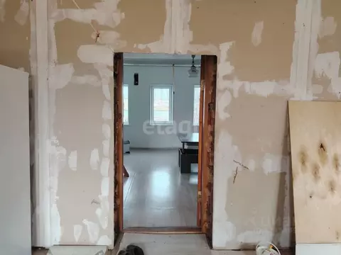 Дом в Башкортостан, Стерлитамакский район, Куганакский сельсовет, с. ...