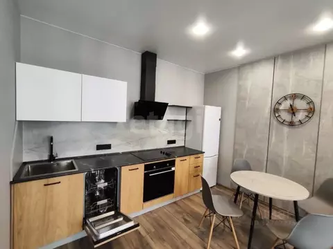 2-к кв. Тюменская область, Тюмень ул. Фармана Салманова, 23 (52.6 м)