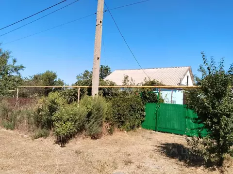 Дом в Крым, Черноморский район, Далековское с/пос, с. Владимировка ул. ...