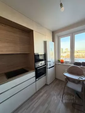 2-к кв. Челябинская область, Челябинск Омская ул., 63 (63.0 м)