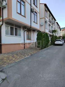 Помещение свободного назначения в Краснодарский край, Геленджик пер. ...