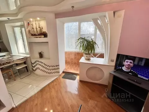 3-к кв. Ленинградская область, Волхов ул. Коммунаров, 17 (72.0 м)