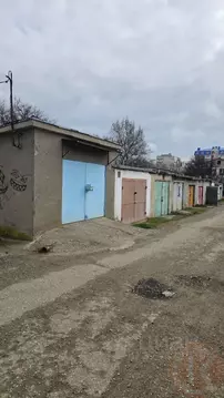 Гараж в Крым, Саки ул. Гайнутдинова, 2 (23 м)