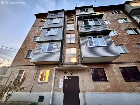 2-комнатная квартира: Владикавказ, площадь 50 лет Октября, 4 (40 м)