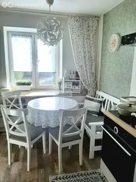 3-комнатная квартира: Сыктывкар, Тентюковская улица, 178 (61.9 м)