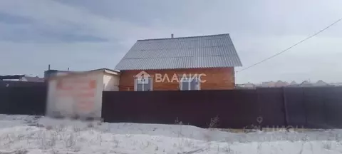Дом в Бурятия, Иволгинский район, Нижнеиволгинское с/пос, с. Нижняя ...