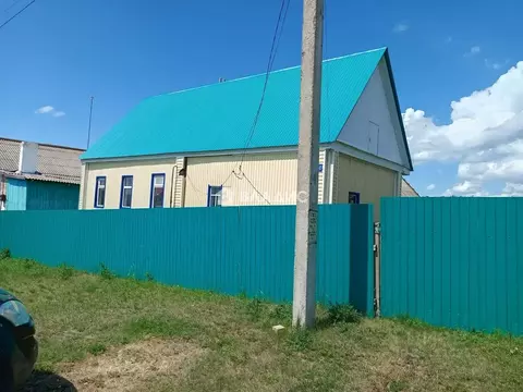 Дом в Башкортостан, Стерлитамакский район, Николаевский сельсовет, с. ...