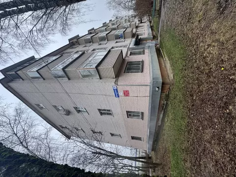 Продается 2-комнатная квартира