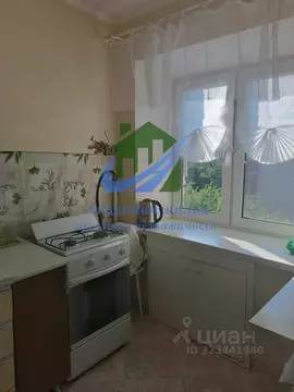 2-к кв. Оренбургская область, Орск Новый город мкр, ул. Макаренко, 11 ...