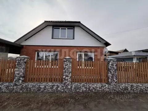 Дом в Хакасия, Алтайский район, с. Белый Яр Молодежный пер. (187 м)