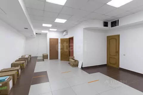 Помещение свободного назначения в Тюменская область, Тюмень ул. ...