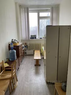 Помещение свободного назначения в Санкт-Петербург пос. Тярлево,  (18 ...