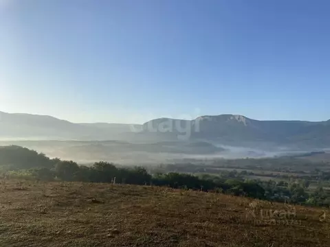Участок в Крым, Бахчисарайский район, Голубинское с/пос, с. Путиловка  ...