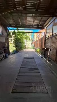 Дом в Ростовская область, Ростов-на-Дону пос. Орджоникидзе, ул. ...