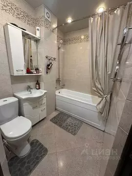 2-к кв. Дагестан, Махачкала Сепаратор мкр, ул. Цветочная, 7 (80.0 м)