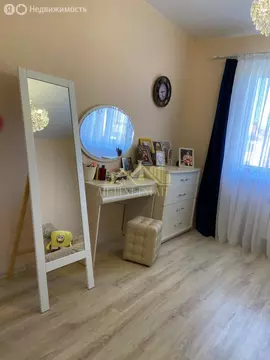 3-комнатная квартира: Владикавказ, улица Хадарцева, 37А (85 м)