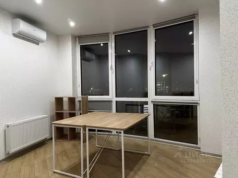 Офис в Волгоградская область, Волгоград ул. Пархоменко, 2 (28 м)