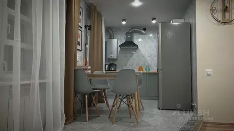 3-к кв. Татарстан, Казань Петербургская ул., 32 (57.0 м)