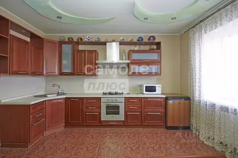 5-к кв. Омская область, Омск Физкультурная ул., 6к1 (149.2 м)