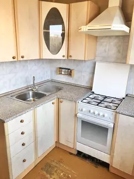 3-к кв. Омская область, Омск Новороссийская ул., 3 (61.0 м)