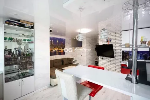 Студия Брянская область, Брянск ул. Фокина, 195 (28.0 м)