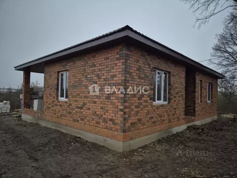 Дом в Пензенская область, Пензенский район, Мичуринский сельсовет, ...