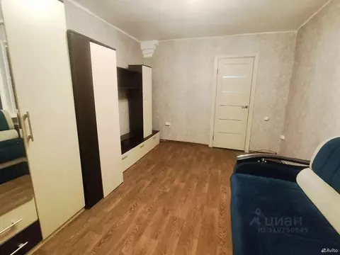 3-к кв. Нижегородская область, Бор пос. Октябрьский, ул. ...